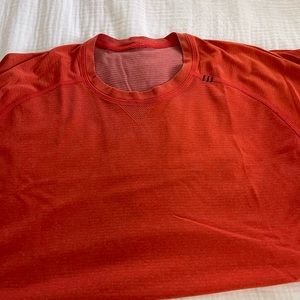 Lululemon short sleeve swift tech tee